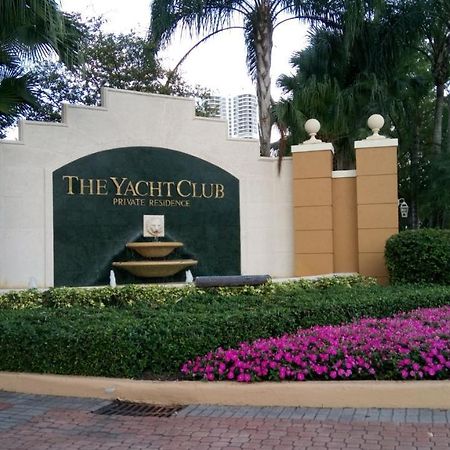 Апартаменты Yacht Club Aventura 2Br + 2Ba Майами Экстерьер фото