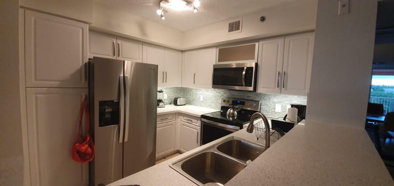Апартаменты Yacht Club Aventura 2Br + 2Ba Майами Экстерьер фото