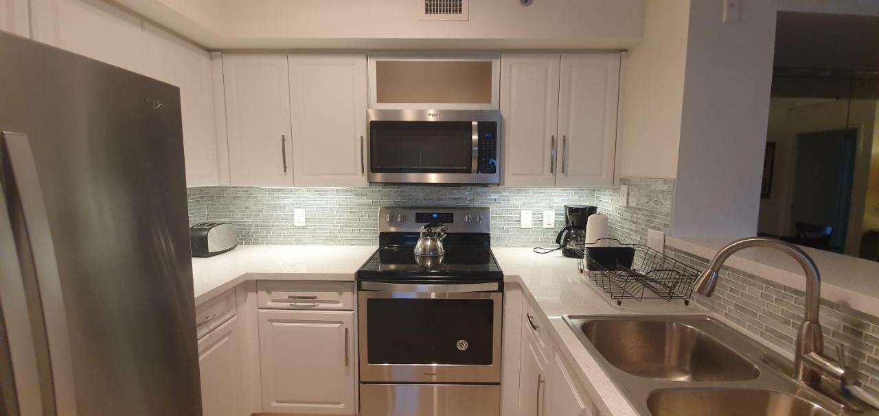 Апартаменты Yacht Club Aventura 2Br + 2Ba Майами Экстерьер фото