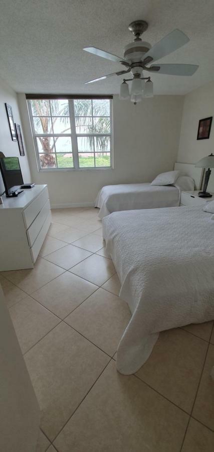 Апартаменты Yacht Club Aventura 2Br + 2Ba Майами Экстерьер фото