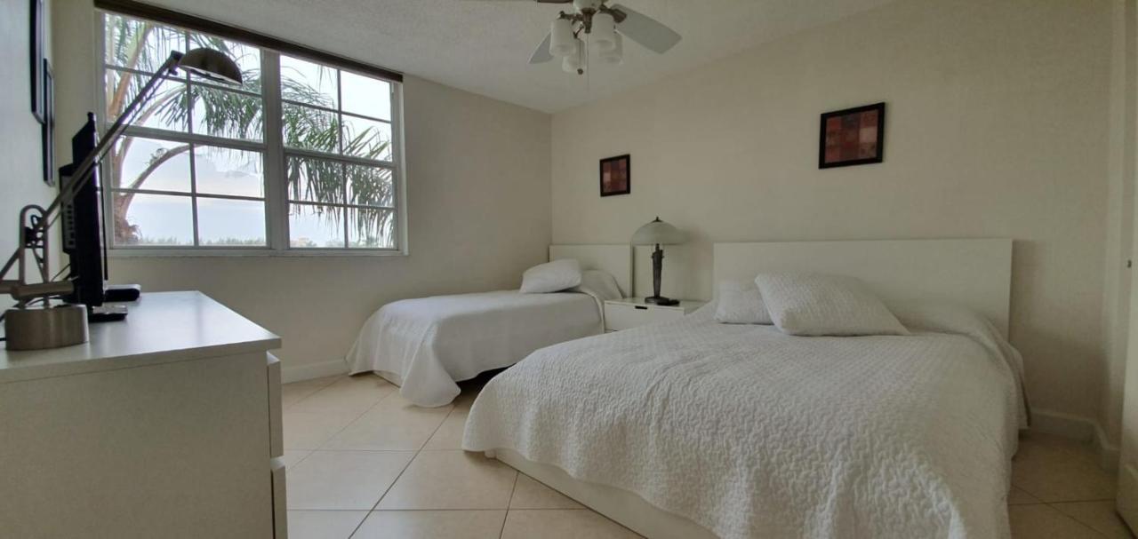 Апартаменты Yacht Club Aventura 2Br + 2Ba Майами Экстерьер фото